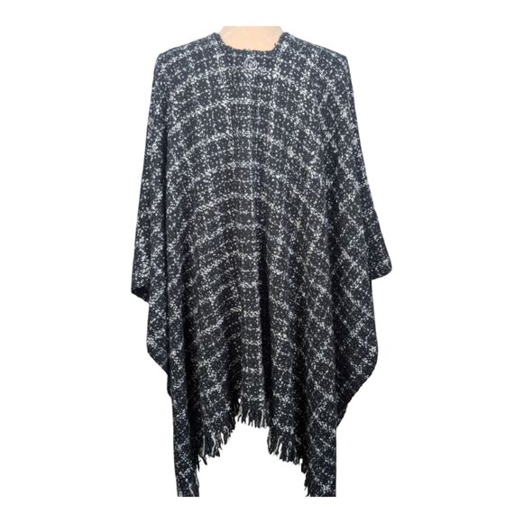 MICHAEL Michael Kors Nubby Knit Throw Ruana Poncho Plaid Pattern Black Silver OS - Picture 4 of 6